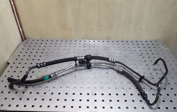 Ford Kuga I Air conditioning (A/C) pipe/hose
