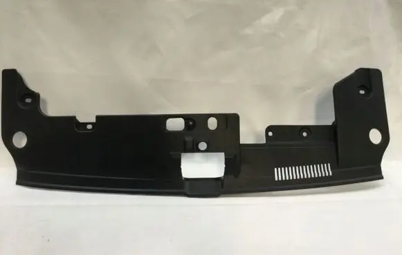 Mitsubishi Lancer VIII Radiator trim 6400A831