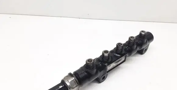 Fuel main line pipe