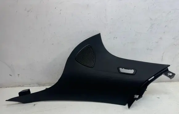 Mercedes-Benz GLC X253 C253 (D)pillar trim (top) A2536902425