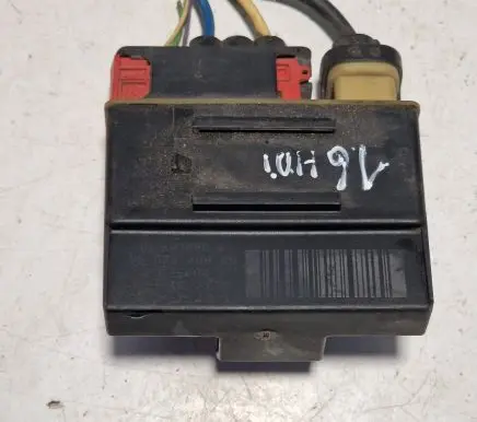 Citroen Xsara Glow plug pre-heat relay 9662570980 18010954 30712004