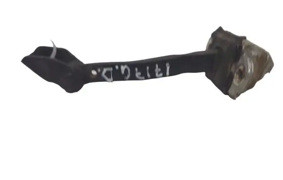 Skoda Octavia Mk2 (1Z) Rear door check strap stopper