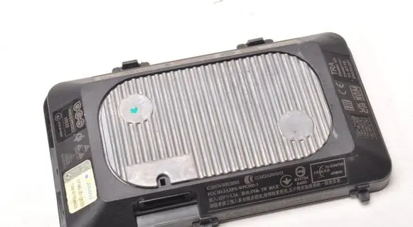 Volkswagen Golf VIII Battery charger (optional) 5NA980611A