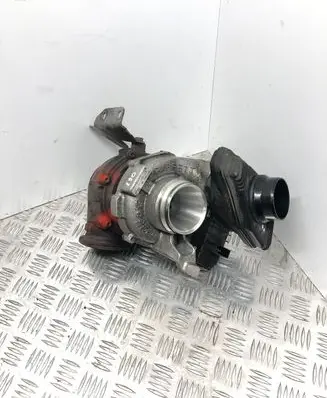 BMW 5 F10 F11 Turbo 7823202 86609478 PJ004487