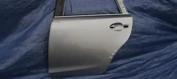 Mazda 626 Rear door
