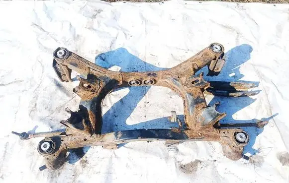 Subaru Legacy Rear subframe 