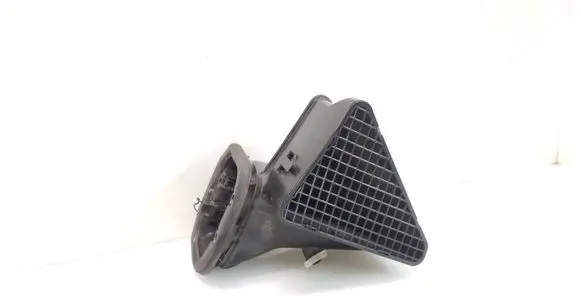 Audi Q7 4L Air intake duct part 7L0819049