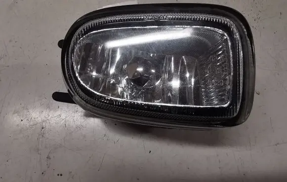 Nissan Almera N16 Front fog light 11463520 63520