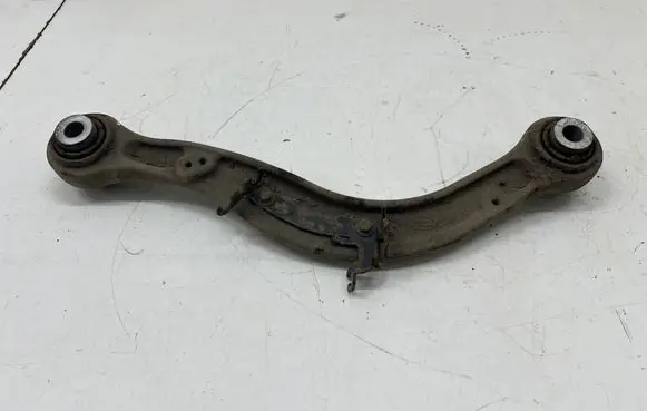 Land Rover Discovery 5 Rear control arm CPLA5501B
