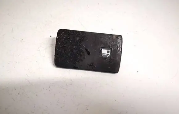 Subaru Legacy Fuel tank opening switch 