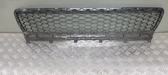 Volkswagen Golf VII Front bumper lower grill 2197140H G00DG0