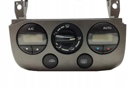 Nissan Primera Climate control unit 275109F600