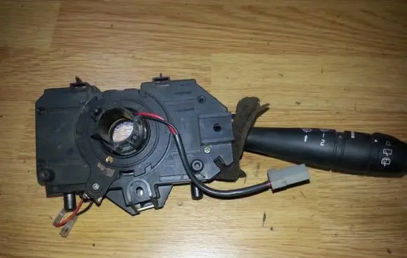 Renault Laguna I Wiper control stalk 7700832543