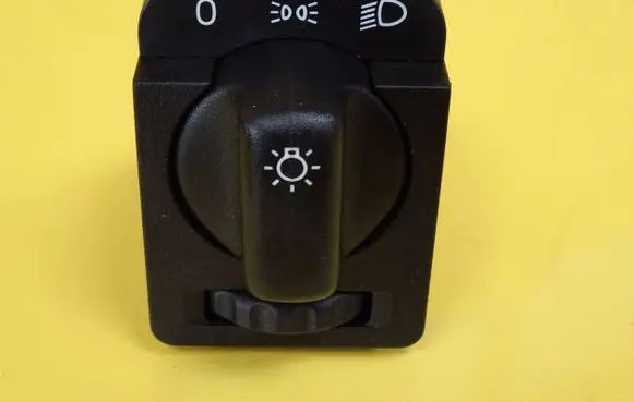 Opel Tigra A Light switch 90481764