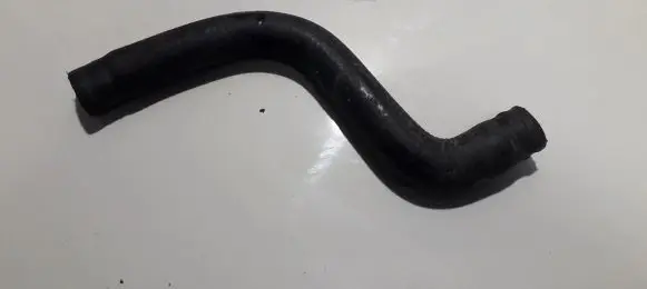 Volkswagen Golf III Engine coolant pipe/hose 1H0819373