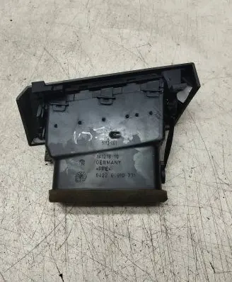 BMW 5 E60 E61 Dash center air vent grill 64226910731 14121810 5112001