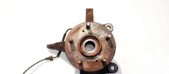 Honda CR-V Front wheel hub