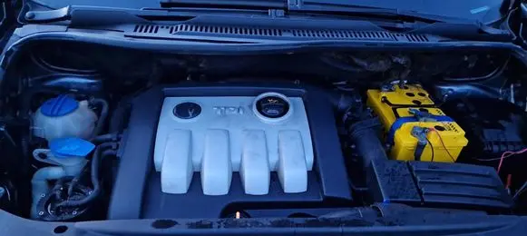 Volkswagen Touran I Engine BKC
