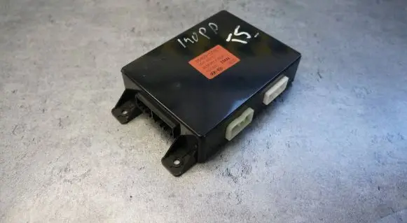 Hyundai i40 Seat control module 95450-3Z051