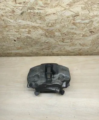 BMW X6 G06 Front brake caliper 688583902