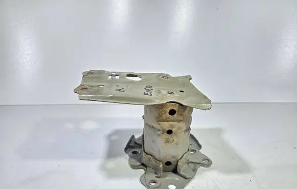 Toyota Auris E180 Rear bumper shock impact absorber/damper 5201505030