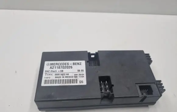 Mercedes-Benz E W211 Seat control module A2118702026 2118702026