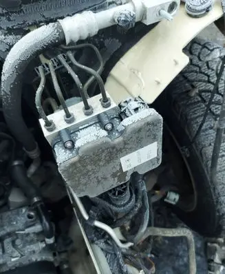 Mercedes-Benz E W212 ABS Pump A2124311448