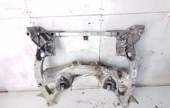 BMW 5 F10 F11 Front axle beam 6796692 VT6N63