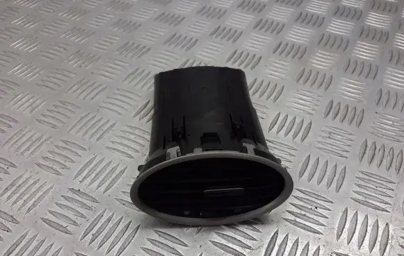 Ford Focus Dashboard side air vent grill/cover trim 4M51-A014L21-AD