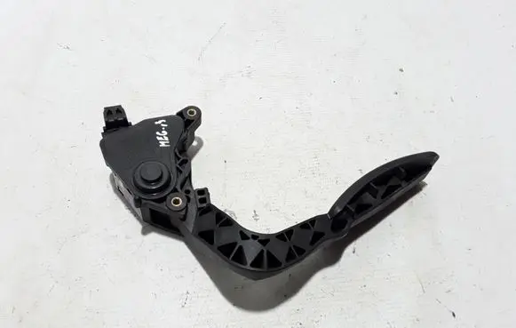 Renault Megane III Accelerator throttle pedal 180100009R