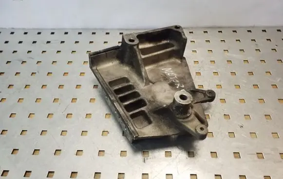 Opel Antara Engine mounting bracket 96440352