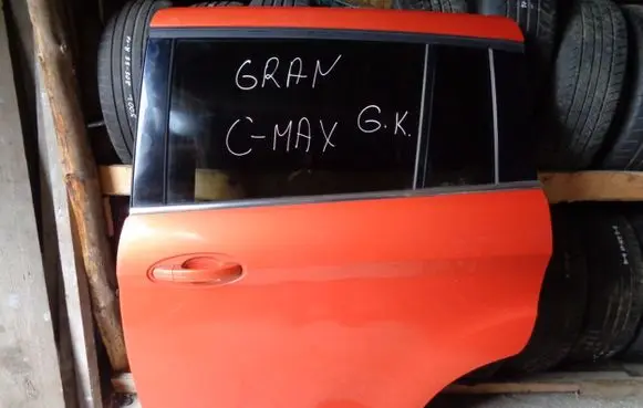 Ford Grand C-MAX Rear door
