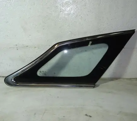 Hyundai i40 Rear side window
