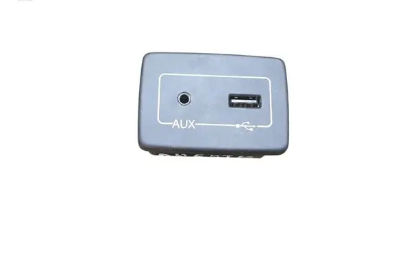 Fiat Ducato USB socket connector 7356546330 16139C1 00439