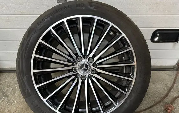 R20 alloy rim