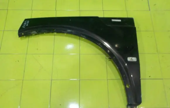 Dodge Nitro Fender PRZOD LEWY