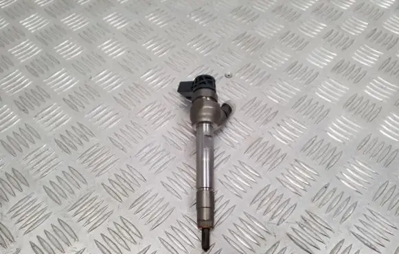 BMW 4 F32 F33 Fuel injector 8514148