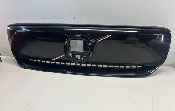 Volvo C40 Front grill 32390715
