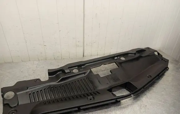 Opel Mokka Radiator trim 95079808