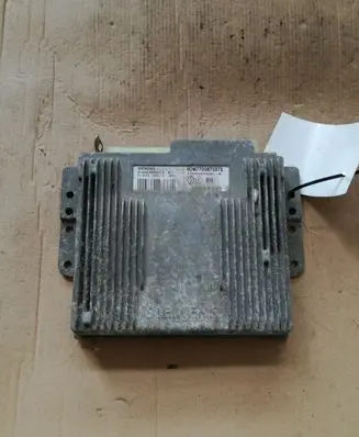 Renault Megane I Engine control unit/module HOM7700870572