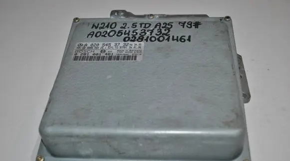 Mercedes-Benz E W210 Engine control unit/module A0205453732 0281001461 28SA3002