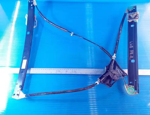 Audi A6 S6 C7 4G Front door manual window regulator 4G0837462
