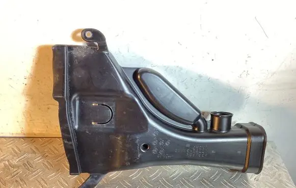 Lexus RX 450H Air intake duct part 1775231110