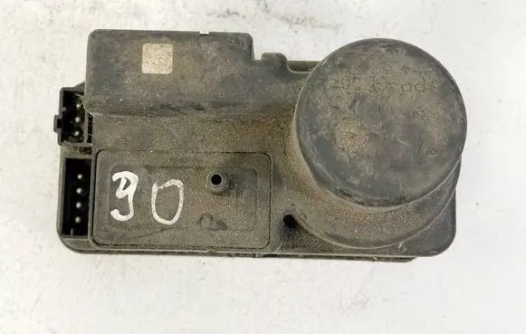 Mercedes-Benz C W202 Vacuum pump 2028001448
