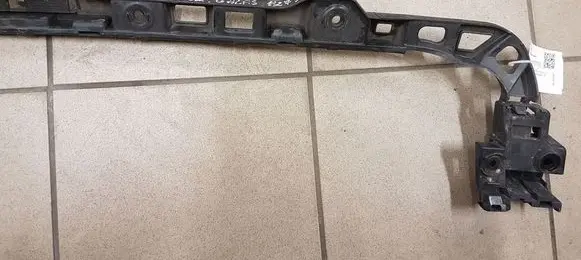 Volkswagen Golf VI Rear bumper mounting bracket 5K680863
