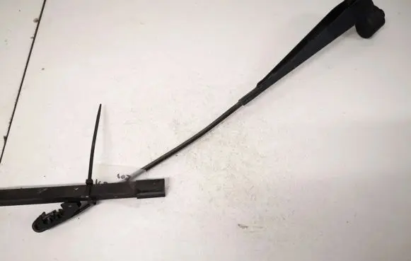 Mazda 121 SM Front wiper blade arm 97fg17526a2b
