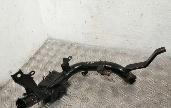 Toyota Avensis T250 Intercooler hose/pipe 1736127070