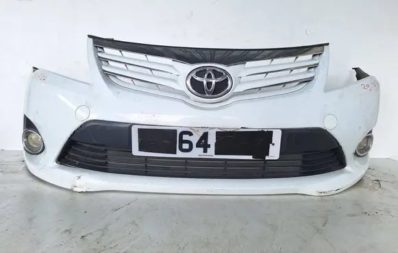 Toyota Avensis T270 Front bumper 5219905210