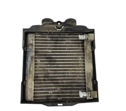 BMW 5 F10 F11 Engine oil radiator 7572542 P8413002 44973
