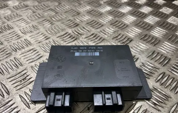Volkswagen PASSAT B5 Comfort/convenience module 1J0959799AH